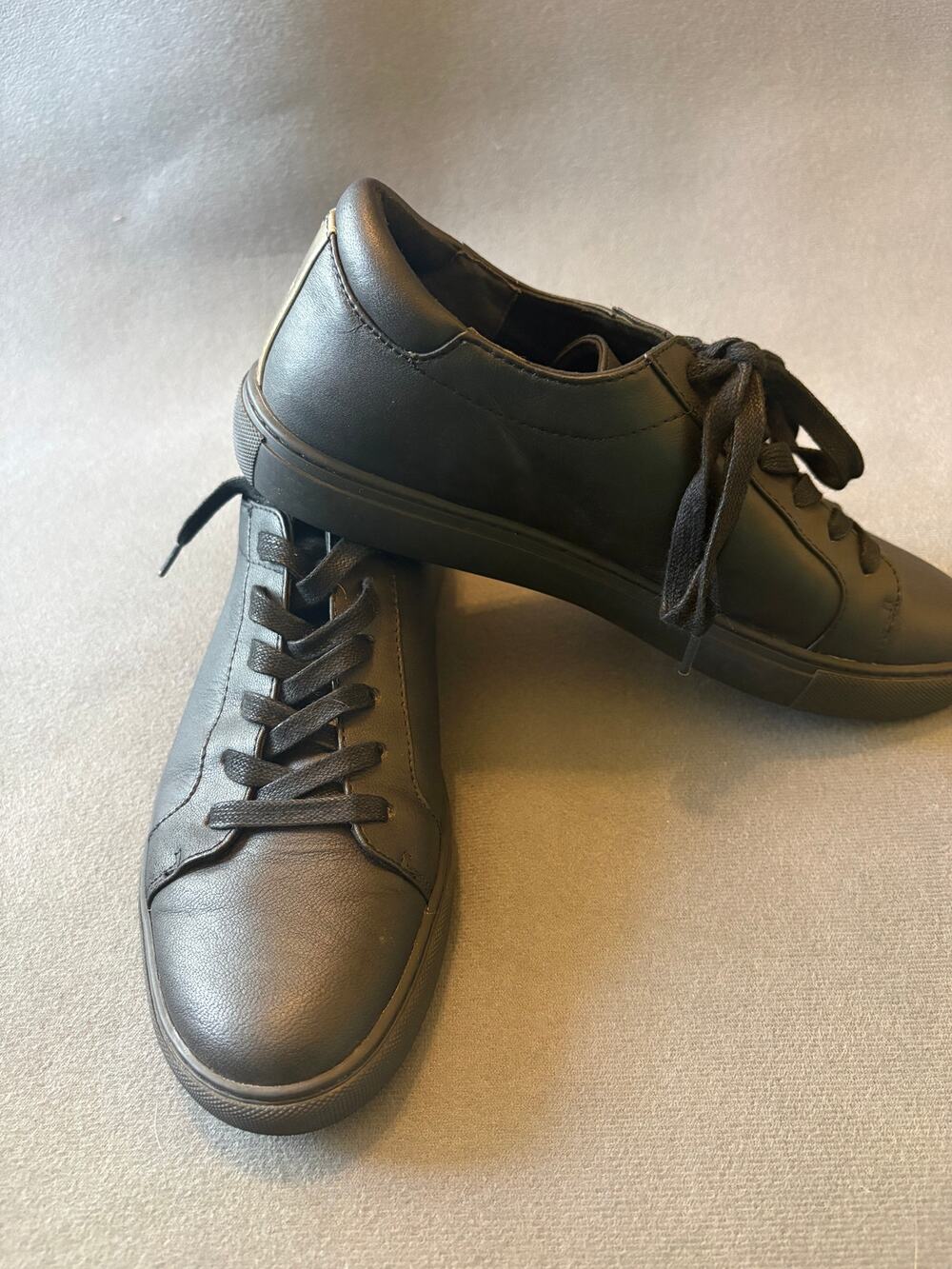 Kenneth Cole Black Leather Lace Up Sneakers Women 7.5